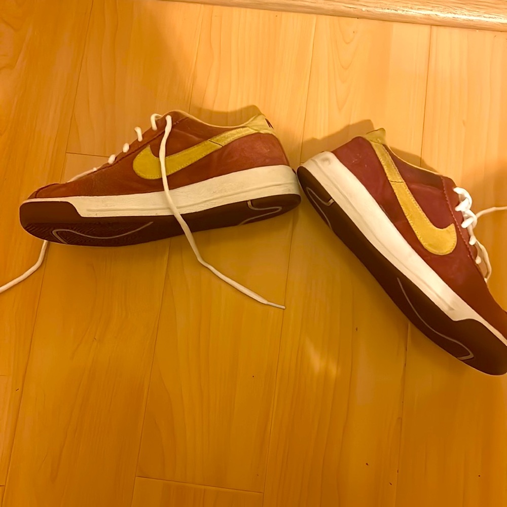 Nike, Size 7.5, red and gold, USC colors. - Picture 1 of 5